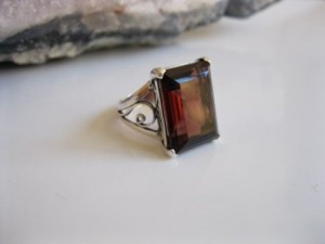 red ring