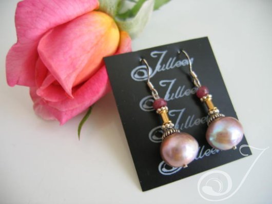 Dahlia Pearl Cluster Earrings E037-25