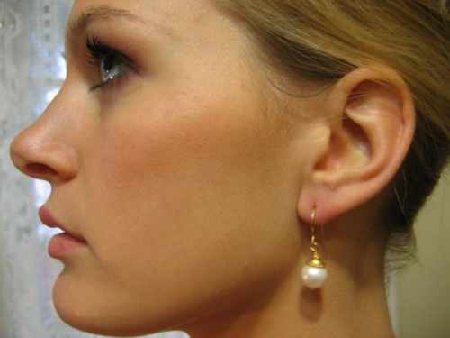 Gold Pearl Earring White
