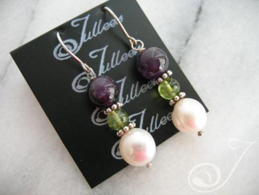 Liza Pearl Cluster Earrings E017-108