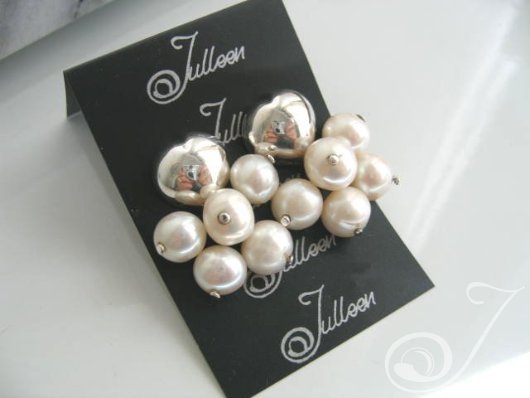 Sarina Pearl Cluster Earrings E005-01