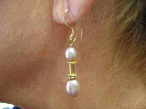 Gold Pearl Earring Pink