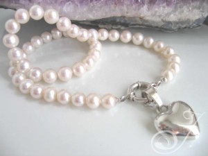 French Heart Pearl Necklace PSH011