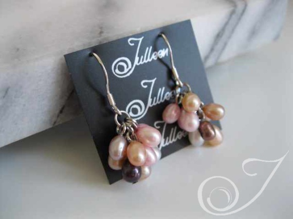 So Sweet Cluster Pearl Earring ECP001