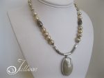 Annie Cream Pearl Necklace 002