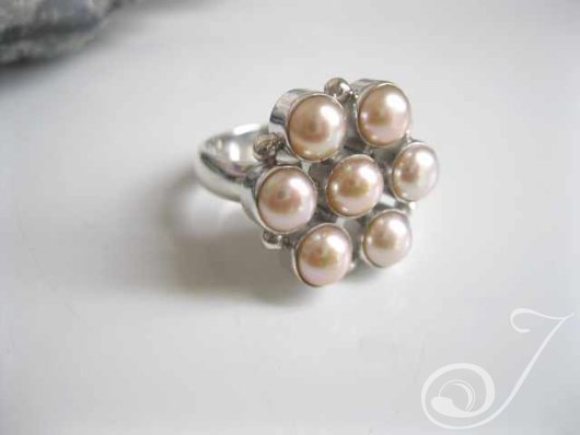 Flower-Ring-Pink-RPR002