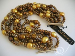 Gold-Pearl-Cuff-Bracelet-B2100