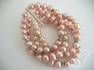 Heavenly-Pink-Pearl-Cuff-Bracelet-BR005