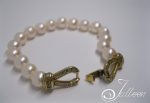 Hepburn-Classic-White-Pearl-Bracelet-bling-clasp-gold-vermeil