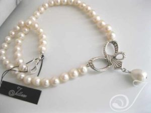 BBP001-virginia-bow-necklace