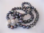 BS013-Big-Black-Pearls-Julleen