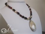 PD305-red-pearl-cream-mabe-necklace-julleen