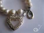 Brh002-b-heart-charm-pearl-bracelet
