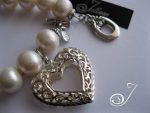 Brh002-b-white-heart-pearl-bracelet-