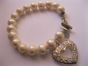 heart-sterling-silver-white-pearl-bracelet-jpg3