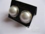 MABE-PEARL-EARRING-JULLEEN
