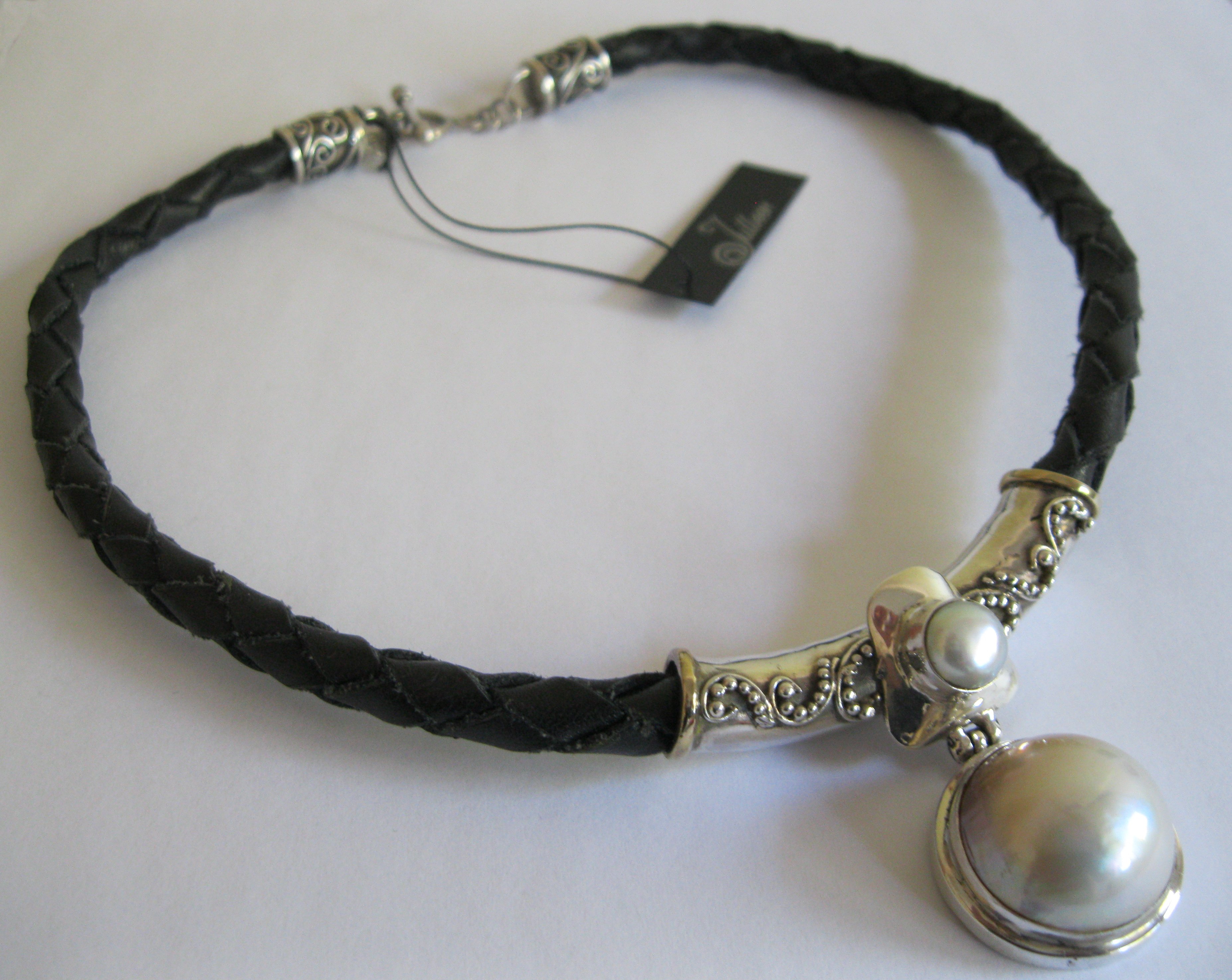 funky mabe leather necklace 002