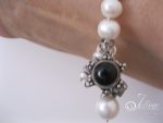 Onyx-Pearl-Bracelet