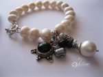 Onyx-and-Pearl-Charm-Bracelet-Julleen-4