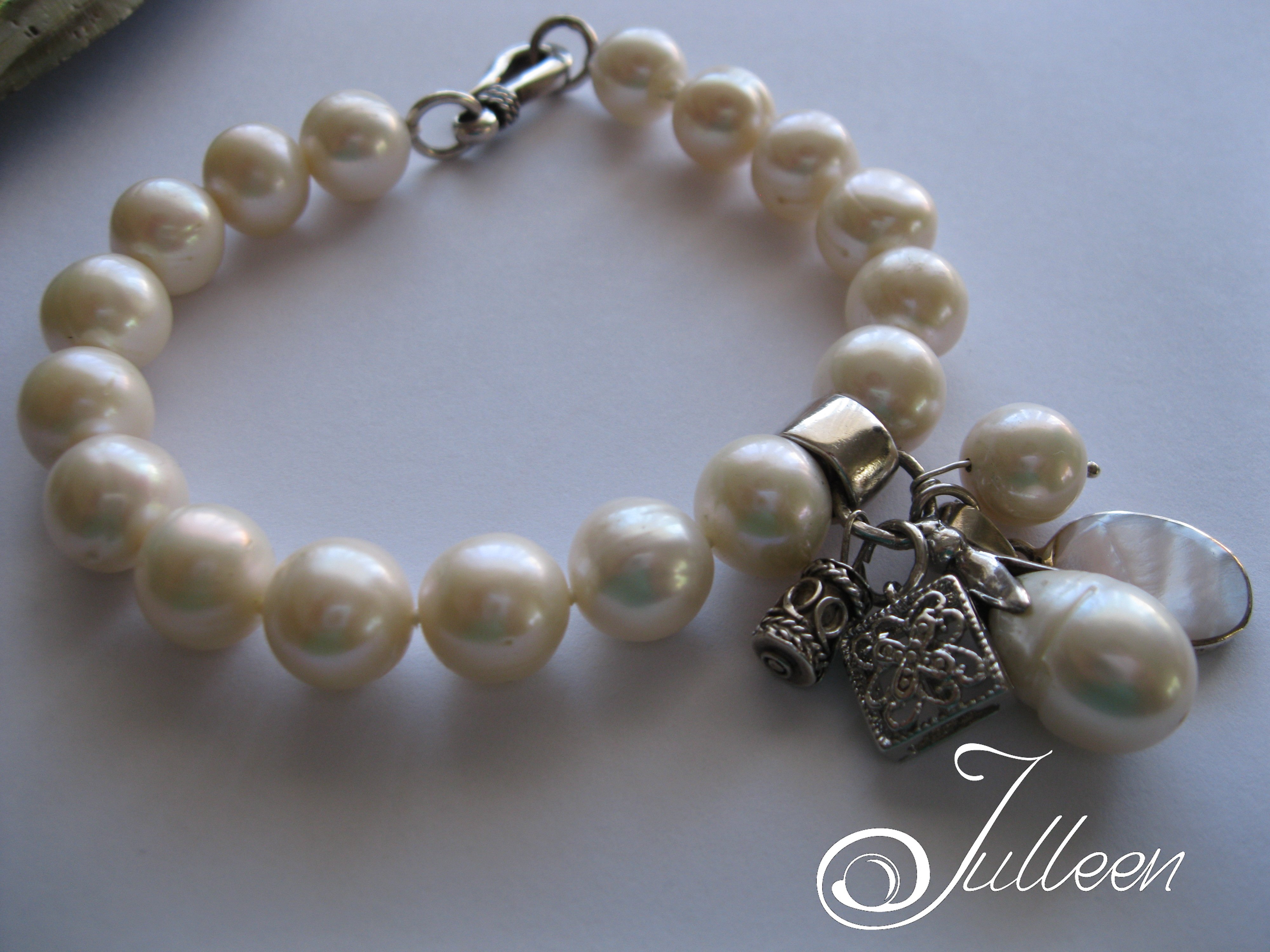 a-charm-pearl-bracelet-sterling