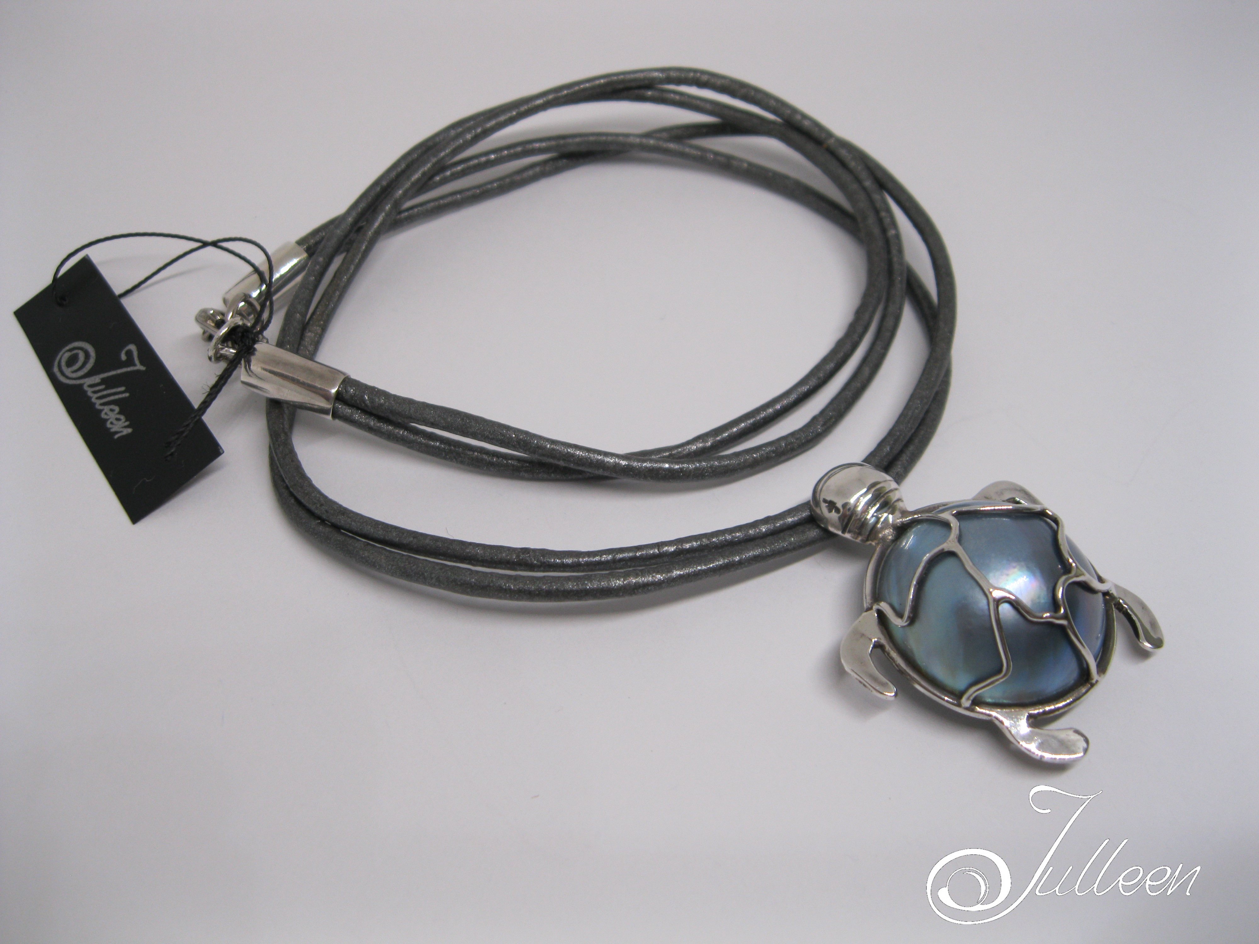 My-Turtle-Mabe-Pearl-Necklace-on-Leather